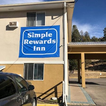 Simple Rewards Inn Рюидозо Екстериор снимка